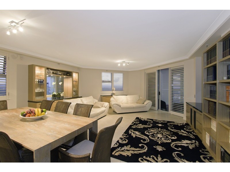 Unit 152 Grand Mariner, 12 Commodore Drive, Paradise Waters QLD 4217