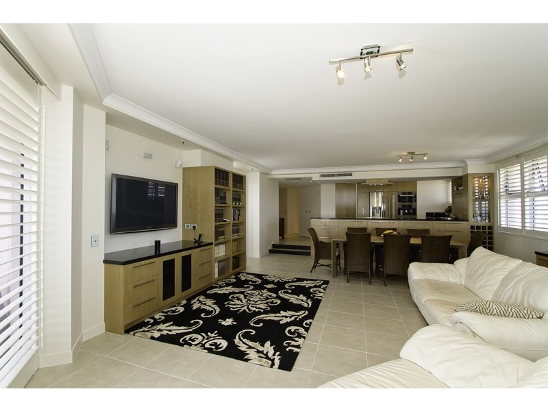 Unit 152 Grand Mariner, 12 Commodore Drive, Paradise Waters QLD 4217