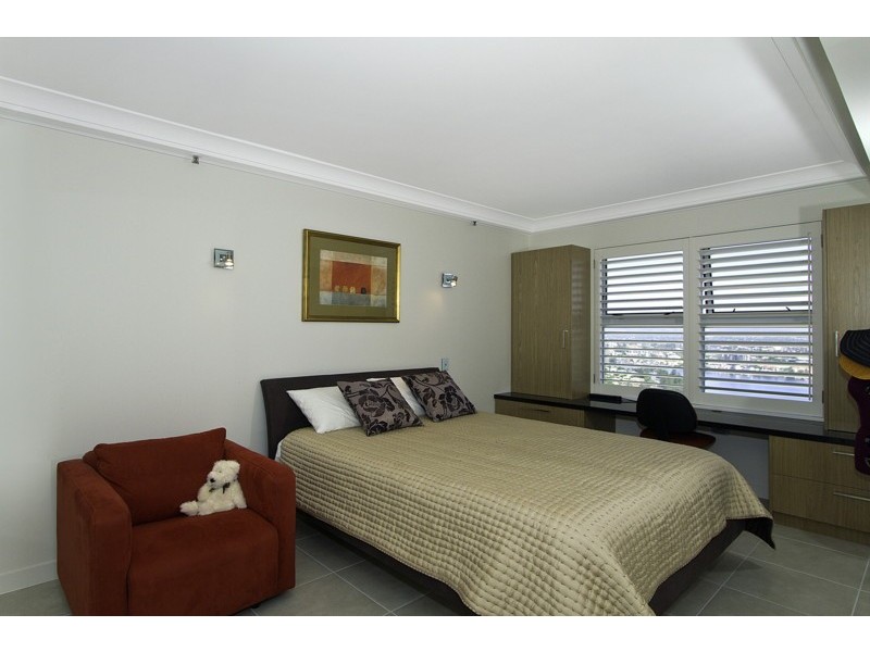 Unit 152 Grand Mariner, 12 Commodore Drive, Paradise Waters QLD 4217