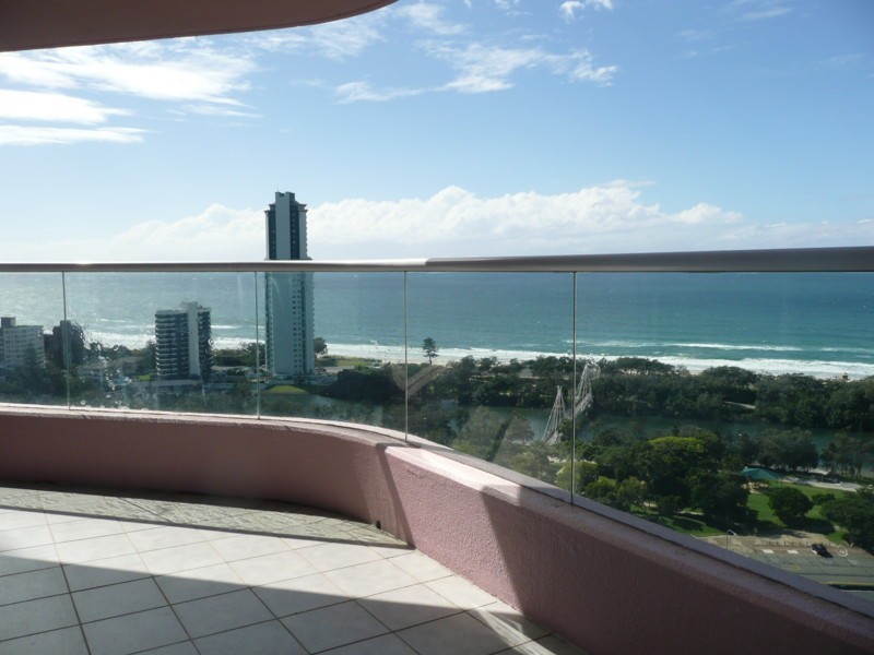 Unit 115 Grand Mariner, 12 Commodore Drive, Paradise Waters QLD 4217