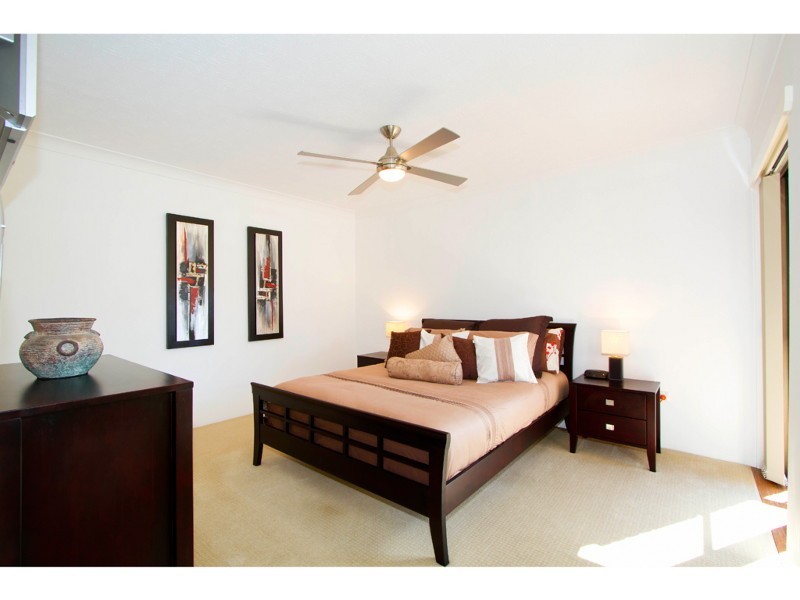 Unit 9 Kings Row North, 22 Commodore Drive, Paradise Waters QLD 4217