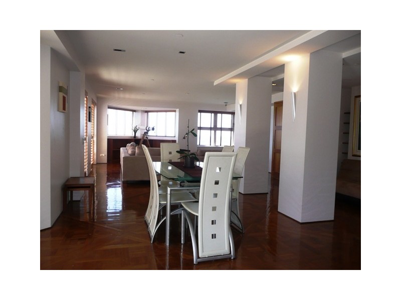 Unit 124 Grand Mariner, 12 Commodore Drive, Paradise Waters QLD 4217