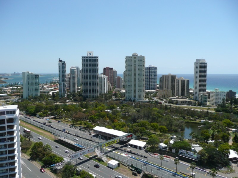 Unit 124 Grand Mariner, 12 Commodore Drive, Paradise Waters QLD 4217