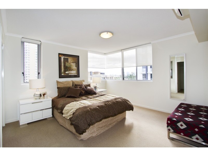 Surfers Paradise QLD 4217