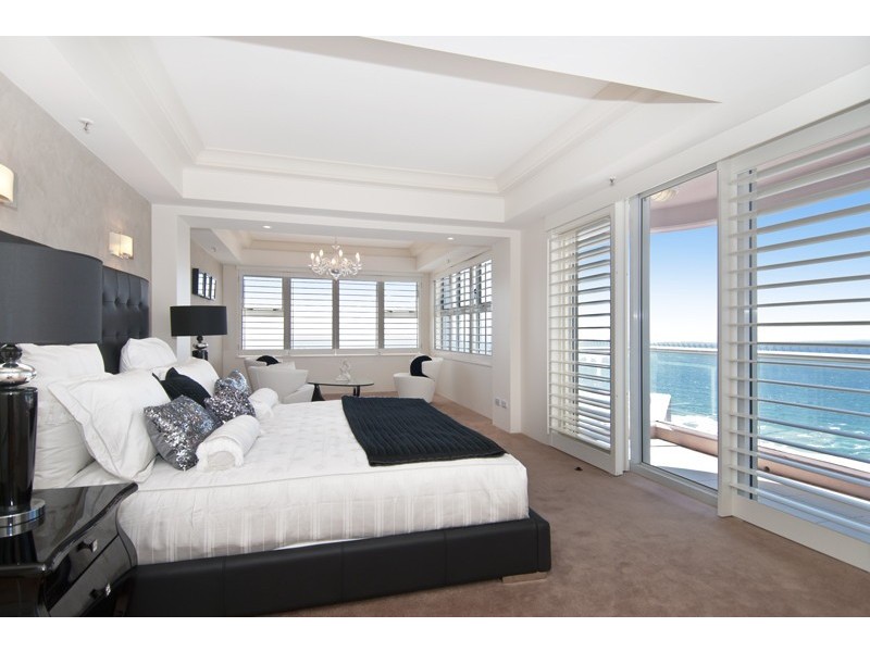 Unit 187 Grand Mariner, 12 Commodore Drive, Paradise Waters QLD 4217