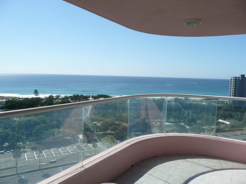 Unit 95 Grand Mariner, 12 Commodore Drive, Paradise Waters QLD 4217