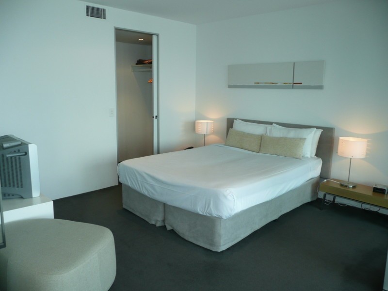 Unit 2608  Q1, 9 Hamilton Avenue, Surfers Paradise QLD 4217