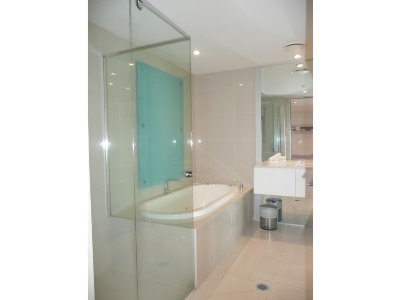 Unit 2608  Q1, 9 Hamilton Avenue, Surfers Paradise QLD 4217