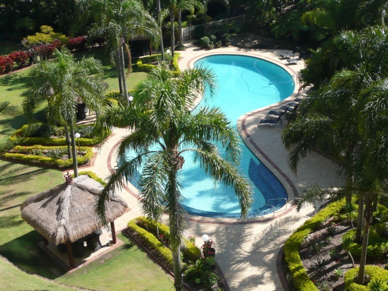 Unit 27 Atlantis East, 2 Admiralty Drive, Paradise Waters QLD 4217