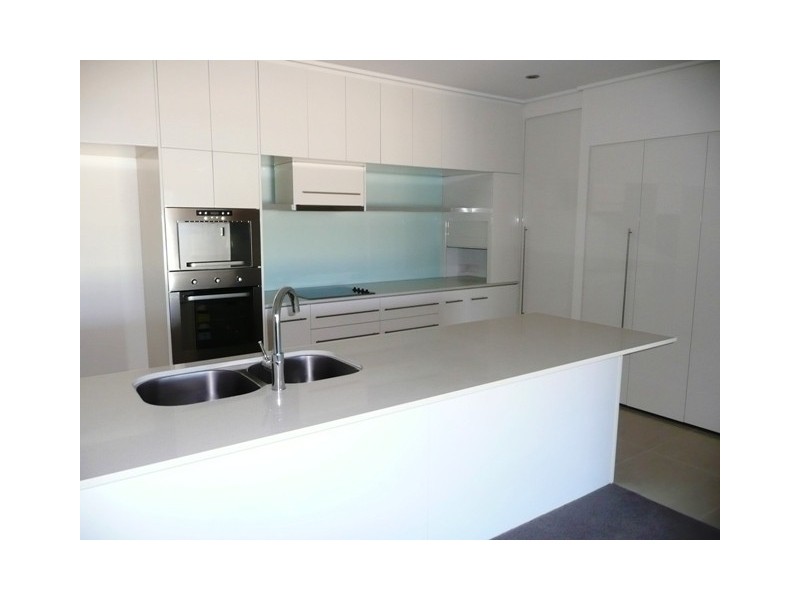 Unit 206 Miami One, 1930 Gold Coast Hwy, Miami QLD 4220