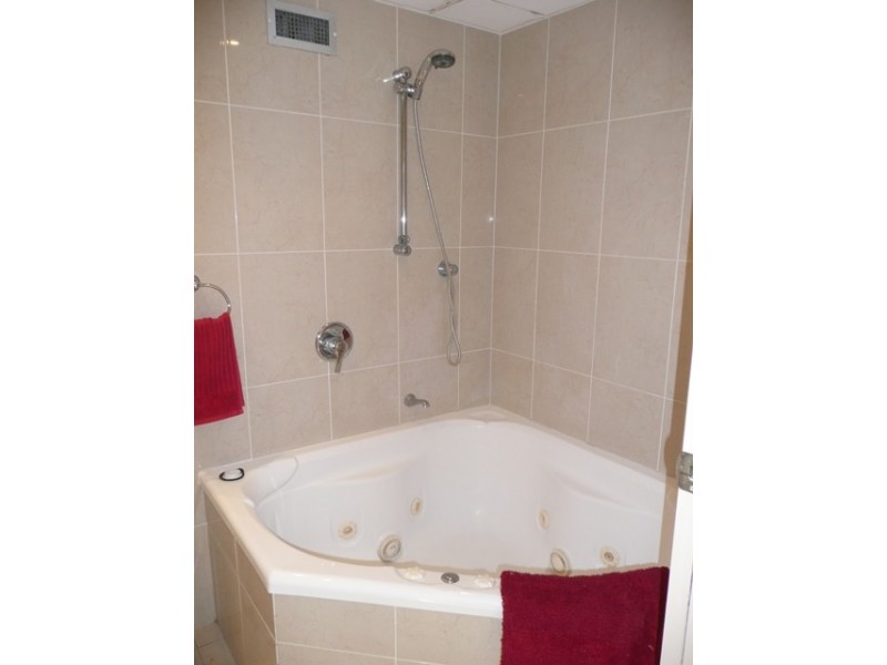 Unit 96 Focus 114 The Esplanade, Surfers Paradise QLD 4217