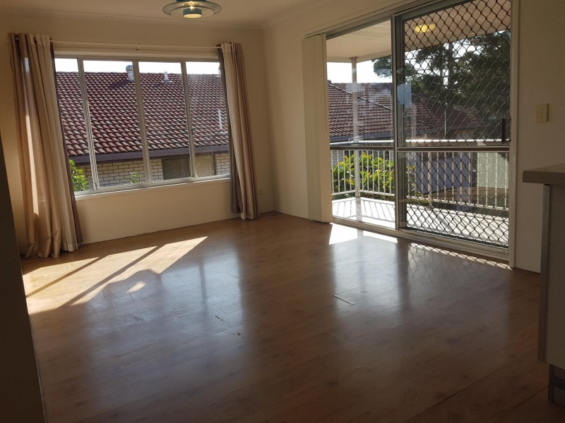 146 Surf Parade, Broadbeach QLD 4218