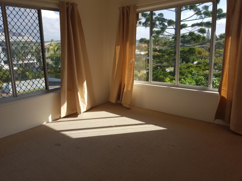 146 Surf Parade, Broadbeach QLD 4218