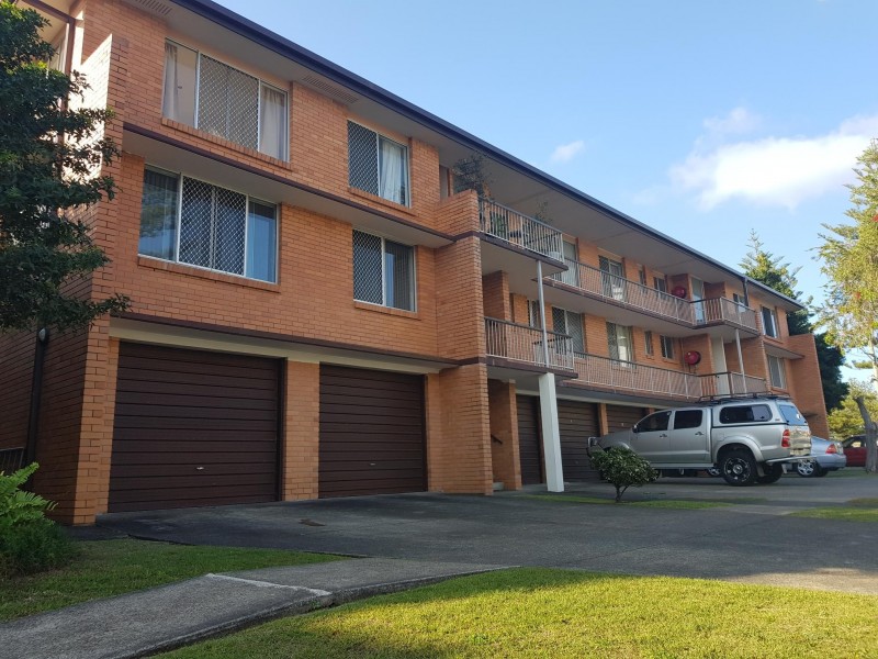 146 Surf Parade, Broadbeach QLD 4218