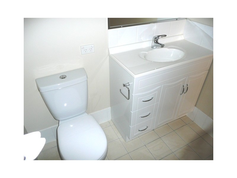 17 Lather Street, Southport QLD 4215