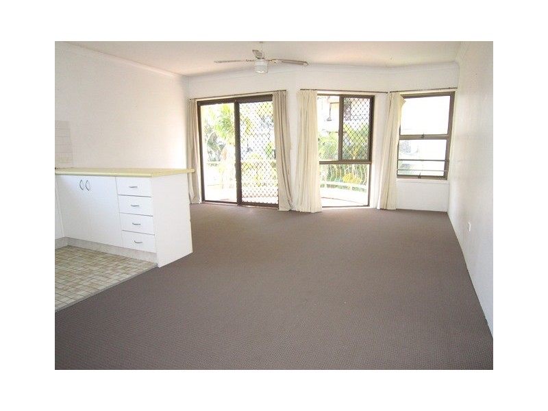 17 Frederick Street, Surfers Paradise QLD 4217