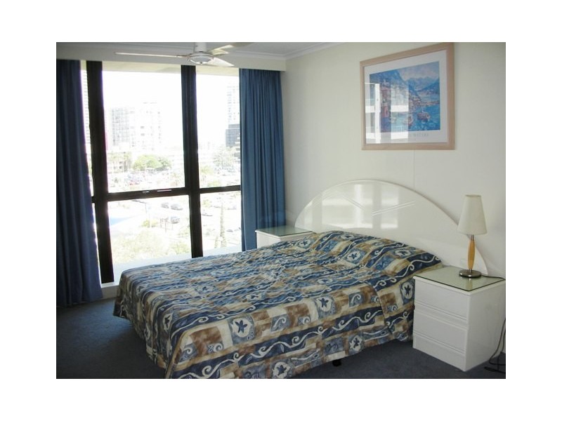 Unit 6H Beachpoint, 3277 Surfers Paradise Blvd, Surfers Paradise QLD 4217