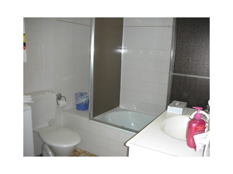 Unit 6H Beachpoint, 3277 Surfers Paradise Blvd, Surfers Paradise QLD 4217