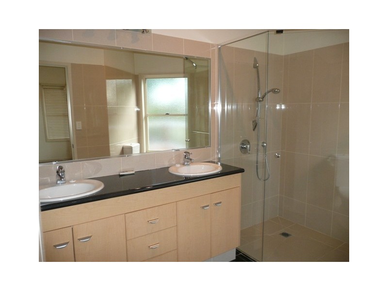 14 The Links, Robina QLD 4226