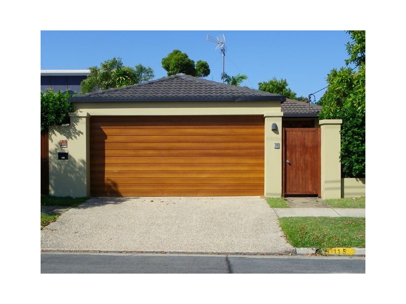 115 Albion Avenue, Miami QLD 4220