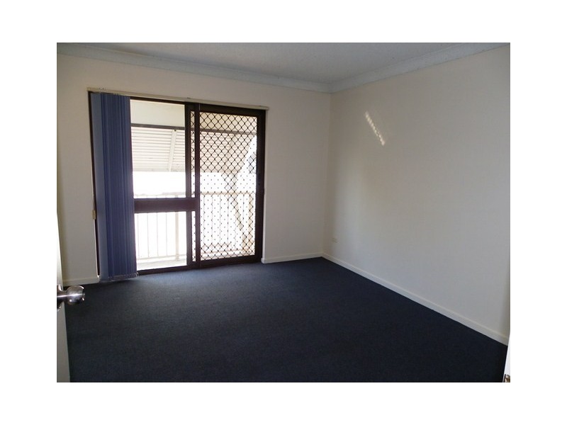 37 Markwell Avenue, Surfers Paradise QLD 4217