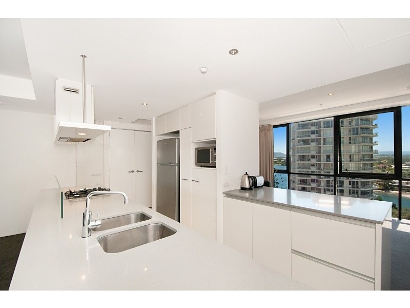 Unit 1085 Circle on Cavill, 9 Ferny Avenue, Surfers Paradise QLD 4217