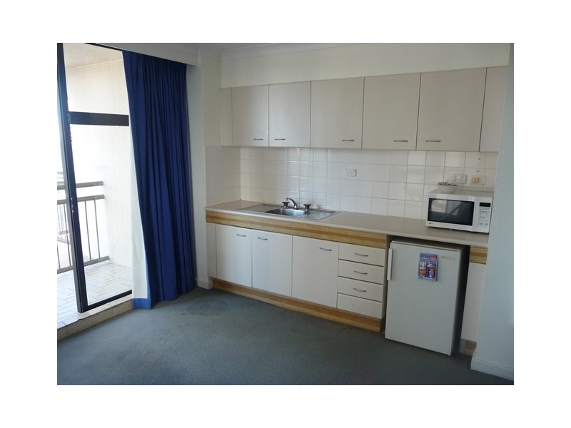 Unit 1704 Surfers Beachcomber, 18 Hanlan Street, Surfers Paradise QLD 4217