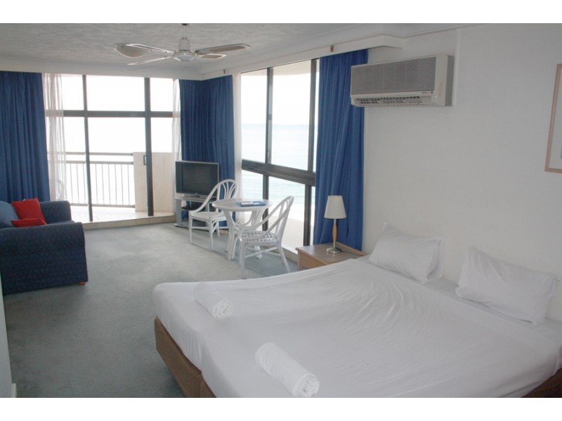 18 Hanlan Street, Surfers Paradise QLD 4217