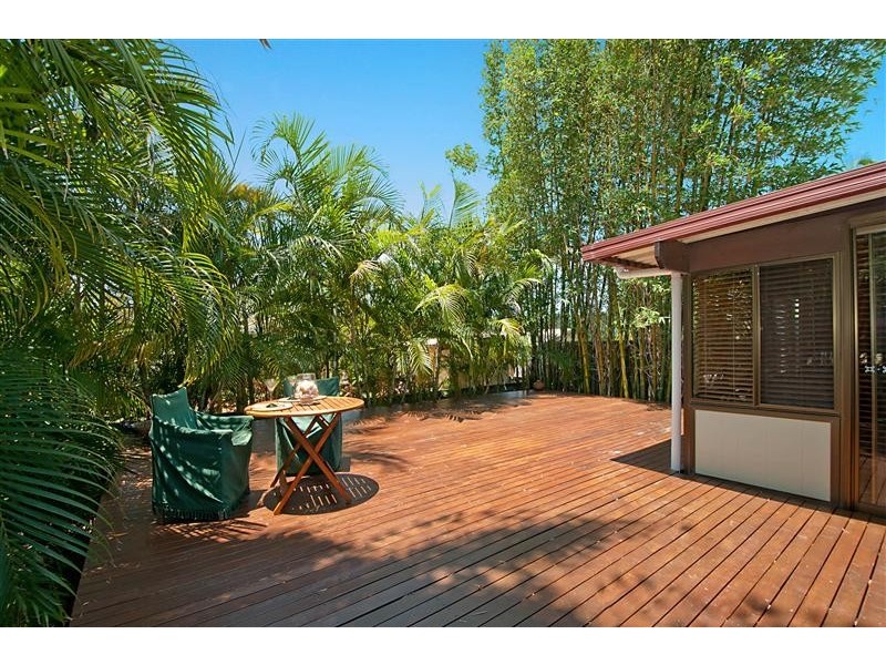 45 Petrel Avenue, Mermaid Beach QLD 4218