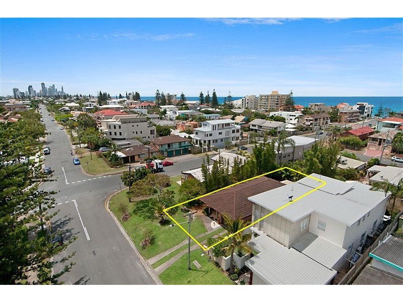 45 Petrel Avenue, Mermaid Beach QLD 4218