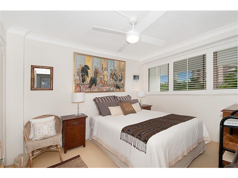 Unit 11 Kings Row South, 18 Commodore Drive, Paradise Waters QLD 4217