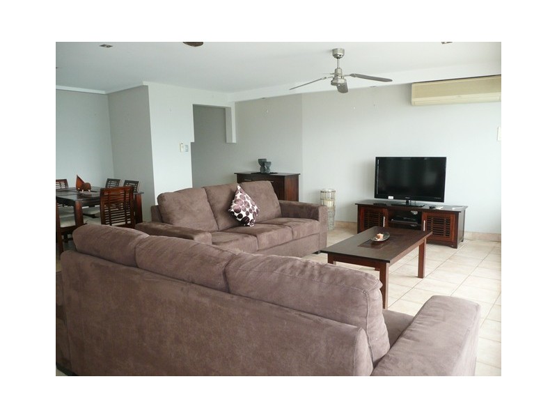 Peninsula 5 Clifford Street, Surfers Paradise QLD 4217