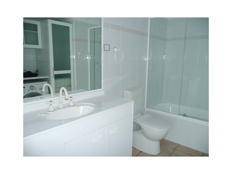 Peninsula 5 Clifford Street, Surfers Paradise QLD 4217