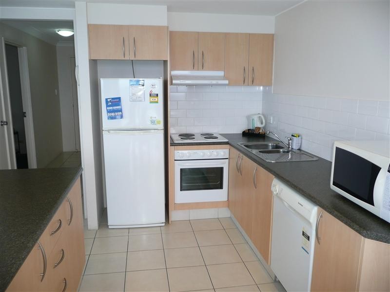 Unit 2603 Longbeach, 28 Northcliffe Terrace, Surfers Paradise QLD 4217