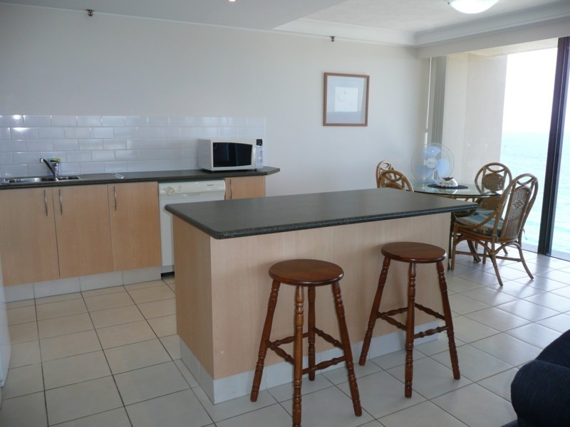 Unit 2603 Longbeach, 28 Northcliffe Terrace, Surfers Paradise QLD 4217