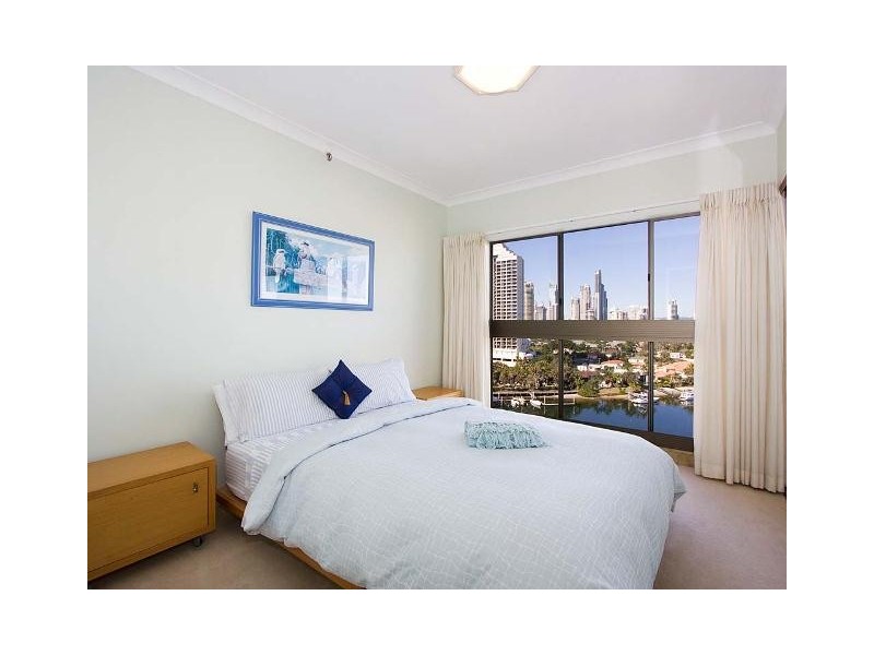 Atlantis West 2 Admiralty Drive, Paradise Waters QLD 4217