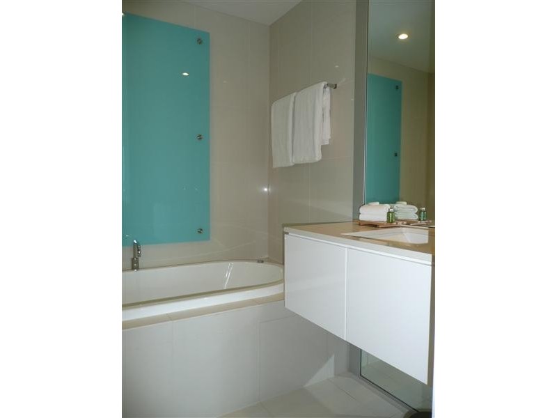 Unit 507 Q1, 9 Hamilton Avenue, Surfers Paradise QLD 4217