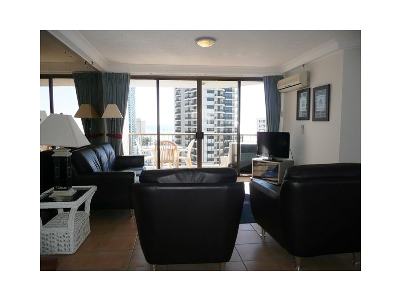 5 Enderley, Surfers Paradise QLD 4217