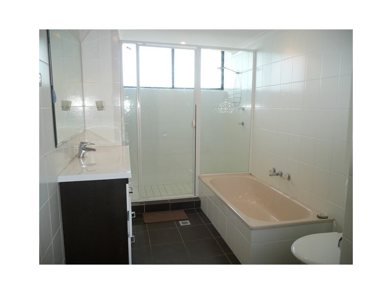5 Clifford Street, Surfers Paradise QLD 4217