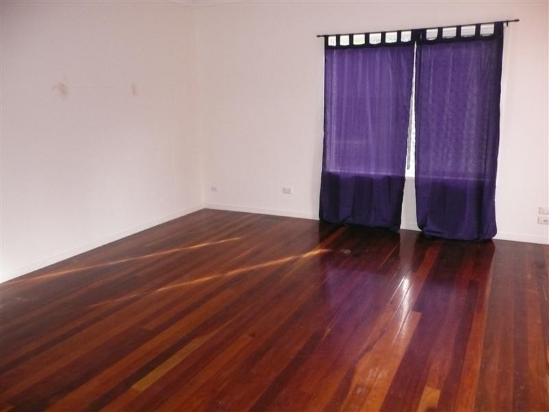 21 Barrine Drive, Worongary QLD 4213