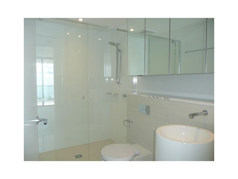 1 Oracle Blvd, Broadbeach QLD 4218