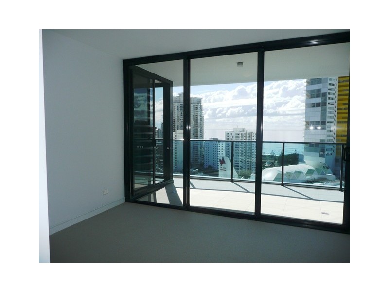 1 Oracle Blvd, Broadbeach QLD 4218