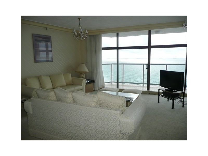 5 Clifford Street, Surfers Paradise QLD 4217