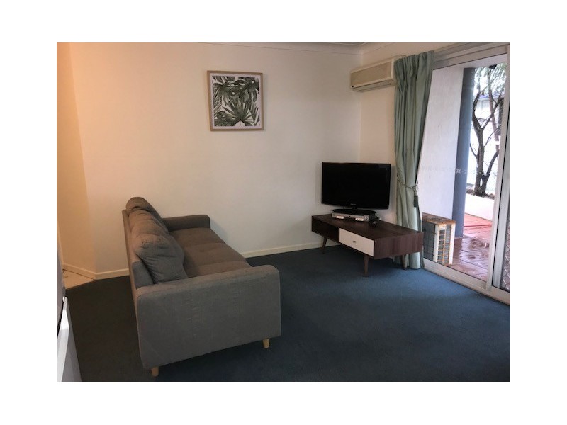 25 Markwell Avenue, Surfers Paradise QLD 4217