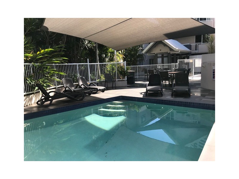 25 Markwell Avenue, Surfers Paradise QLD 4217