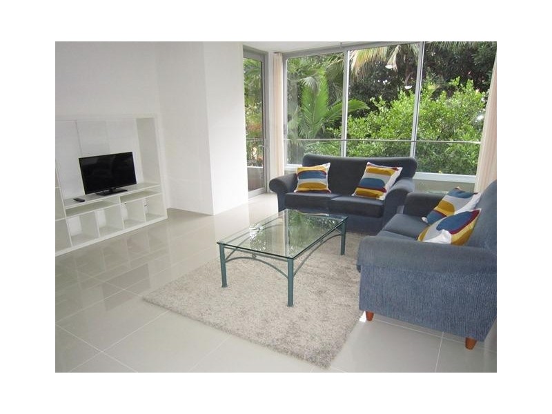 11 Paradise Island, Surfers Paradise QLD 4217
