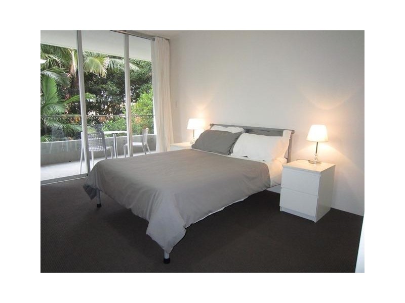 11 Paradise Island, Surfers Paradise QLD 4217