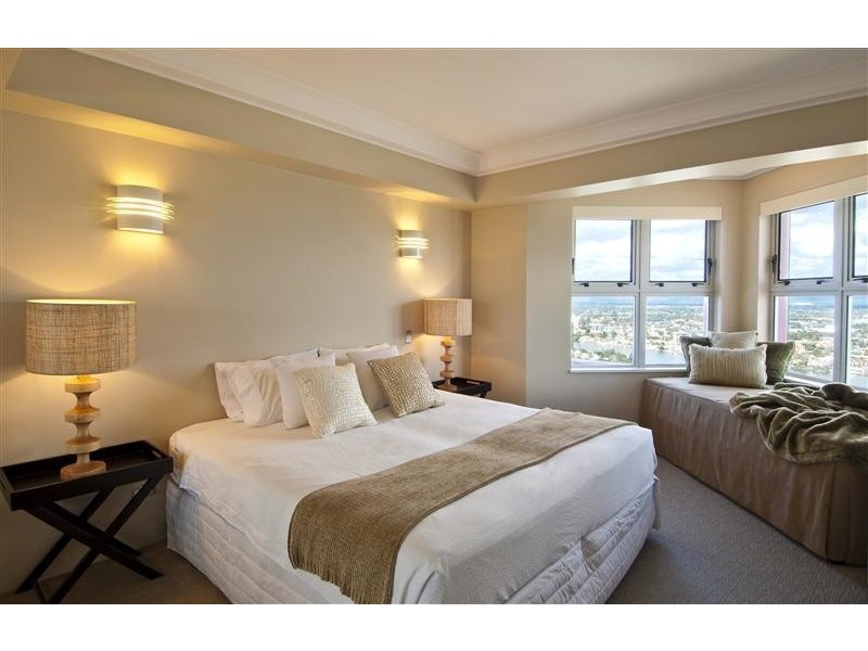 Unit 186 Grand Mariner, 12 Commodore Drive, Paradise Waters QLD 4217