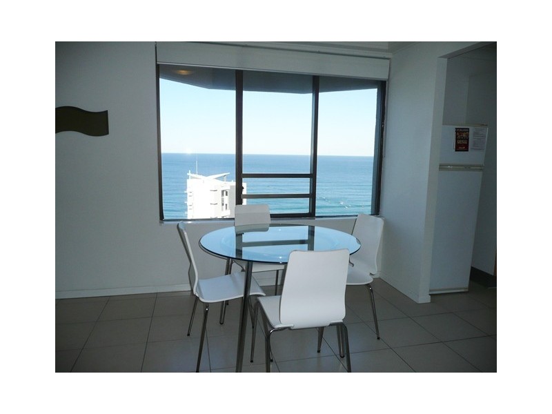 5 Enderley, Surfers Paradise QLD 4217