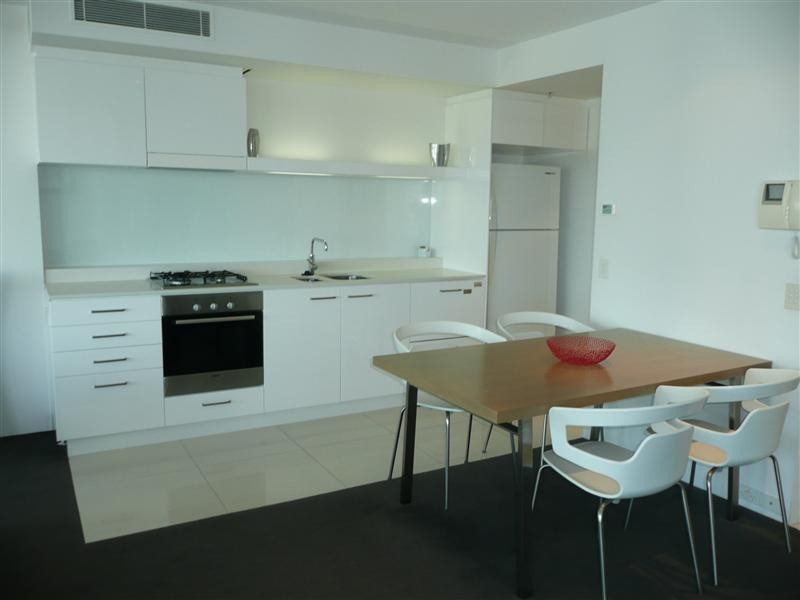 Unit 1408 Q1, 9 Hamilton Avenue, Surfers Paradise QLD 4217